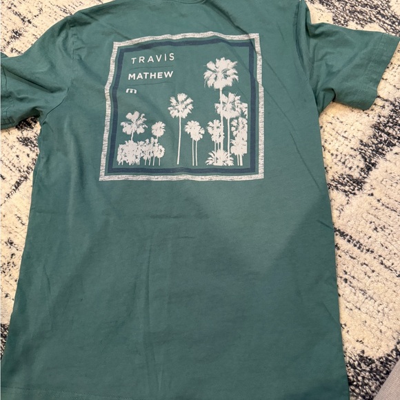 Travis Mathew men’s small Tshirt - Picture 1 of 2